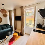 Les Appartements De Nana 6 - Studio Hypercentre, Rue Meynadier, Palais & Plage, Clim, Wifi