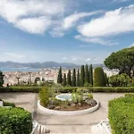 Studio Calme Et Elegant Avec Vue Mer