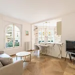 Le Pasteur Pour Tout Confort En Plein Coeur De Cannes