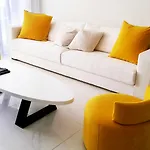 Luxurious 3 Bedroom Apt At La Croisette