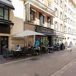 Le Cosy