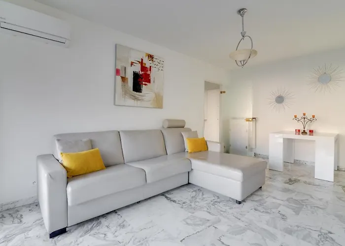 Superb 1 Bedroom Appartement - Close To Croisette
