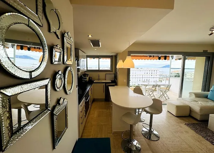 Seaview Retreat 1Br With Terrace