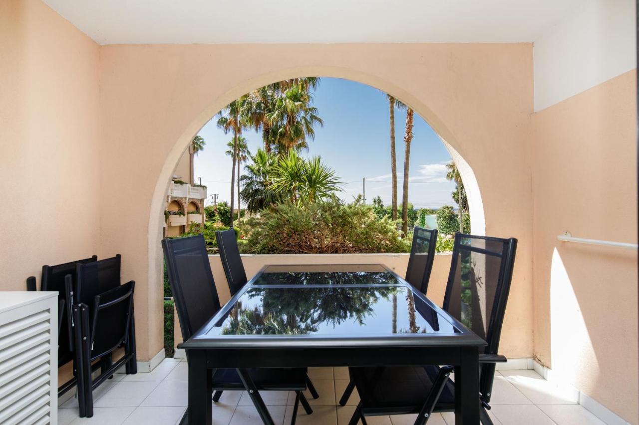 Apartment 118 - Piscine - 50 Metres Plage - Terrasse - Clim - Wifi *
