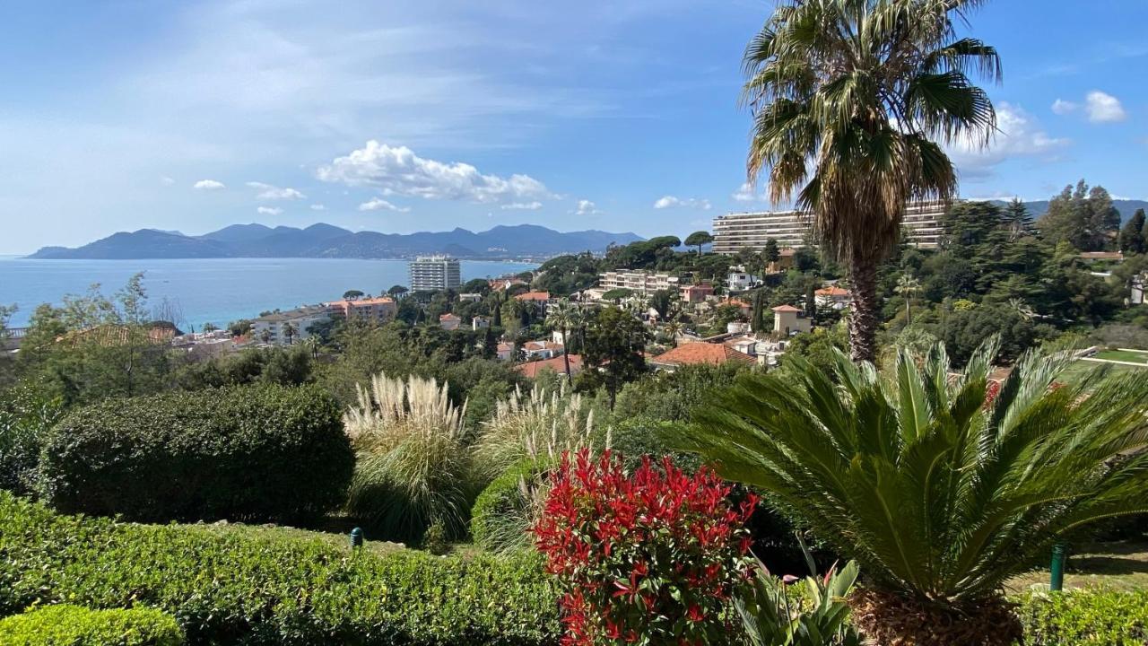 Cannes, Magnifique T2 Vue Mer, Piscine, Garage Appartement *