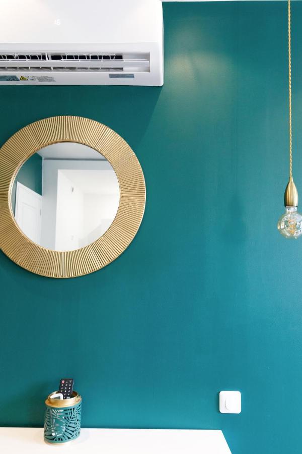 And - Apartment *