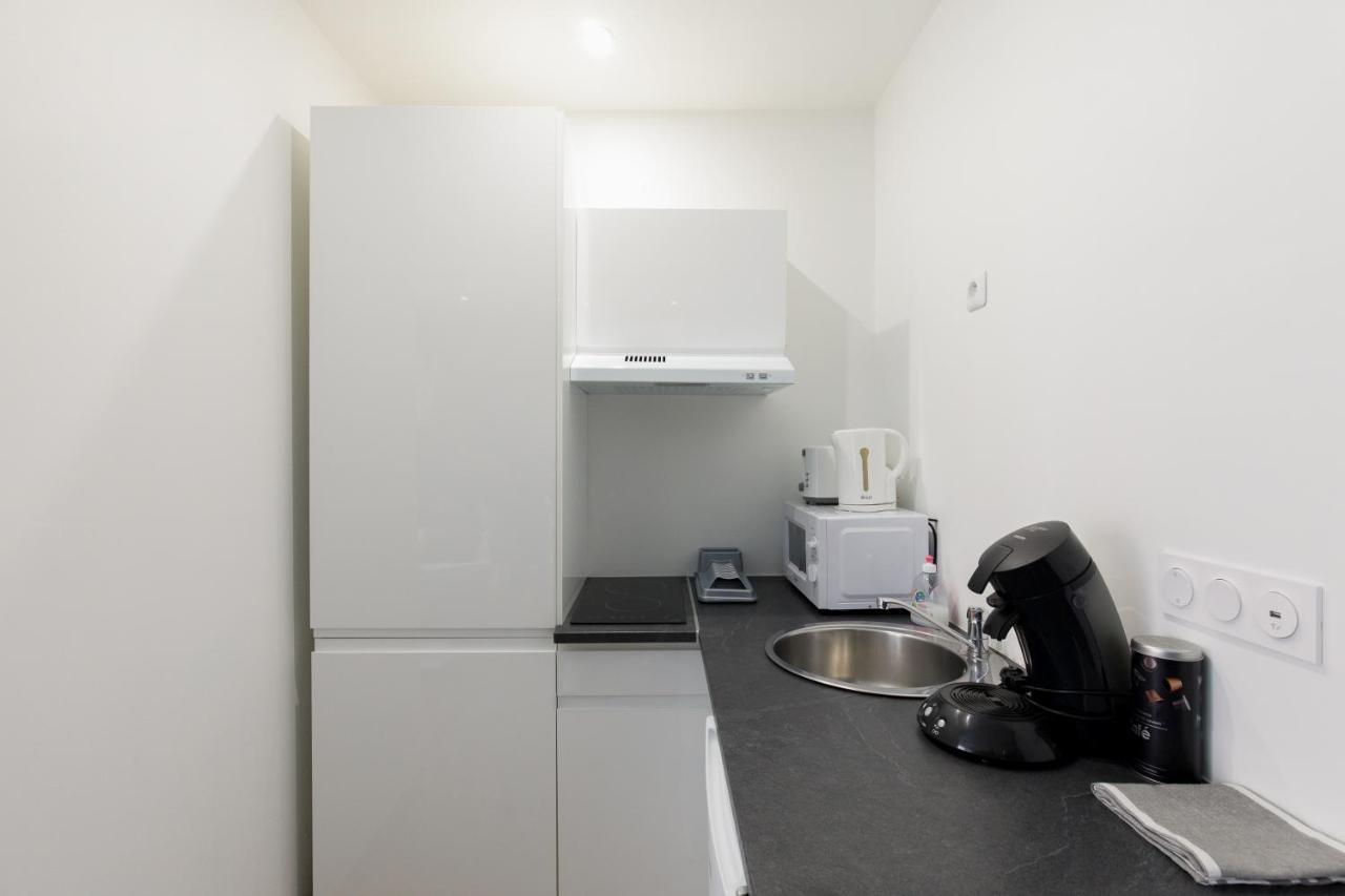And - Apartment *