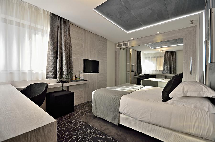 Hotel Cezanne 4*