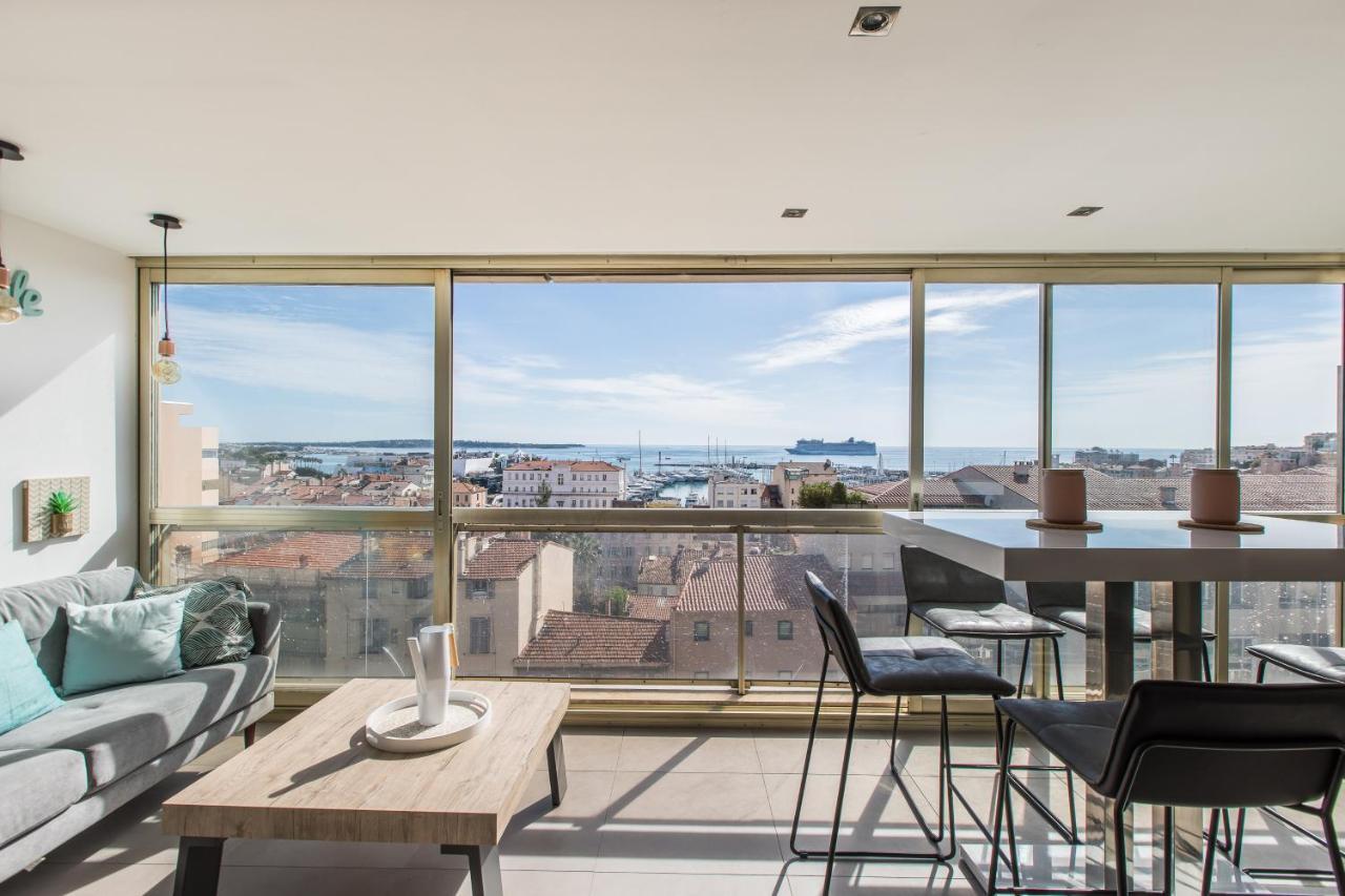 Apartment Lb Vacation I Admire Panoramic Ocean Views Through Walls Of Windows Cannes