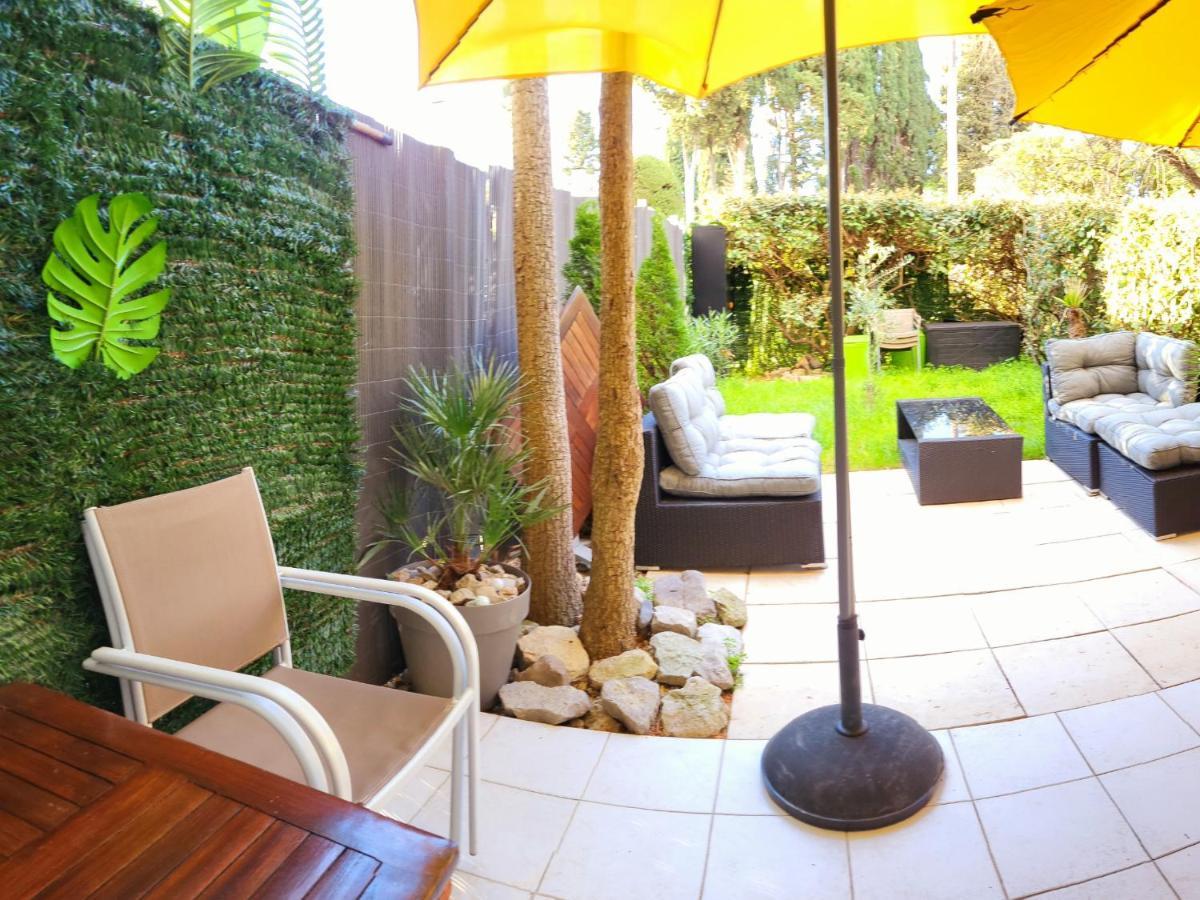 Evasion A Deux, Domaine Prestigieux, Jacuzzi Et Parking Prives, Piscine *