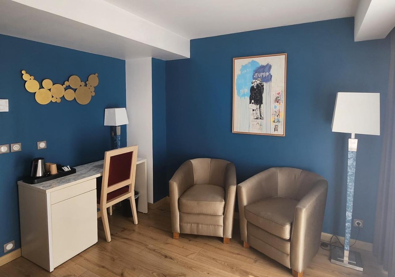 Montaigne & Hotel 4*