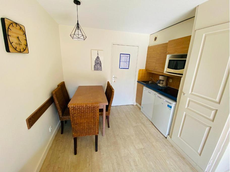 Apartment Cocon & Piscine A 2 Minutes Des Plages De *