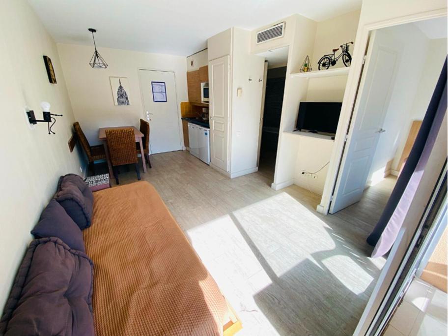 Cocon & Piscine A 2 Minutes Des Plages De Apartment *