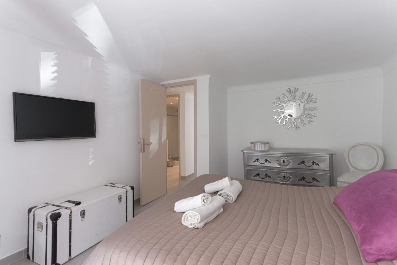 Apartment Duplex Saint-henry By Halldis