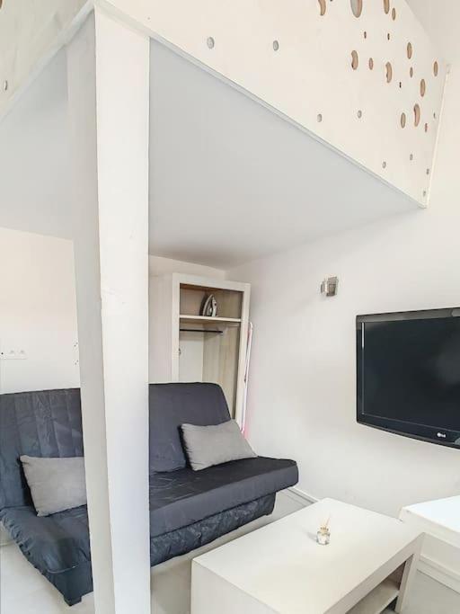 Apartment Le Pre I - - 9 Min Palais -