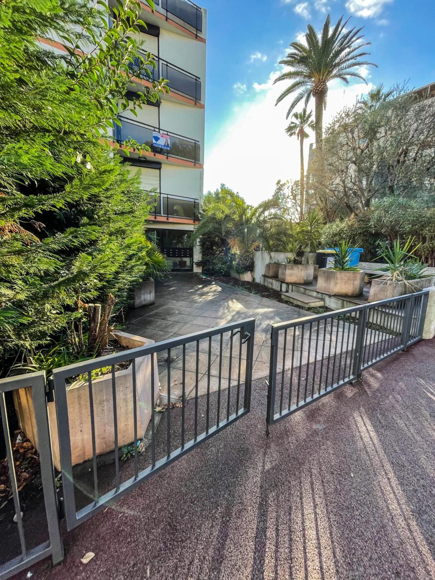 Apartment Superbe A 3 Minutes De La Cannes
