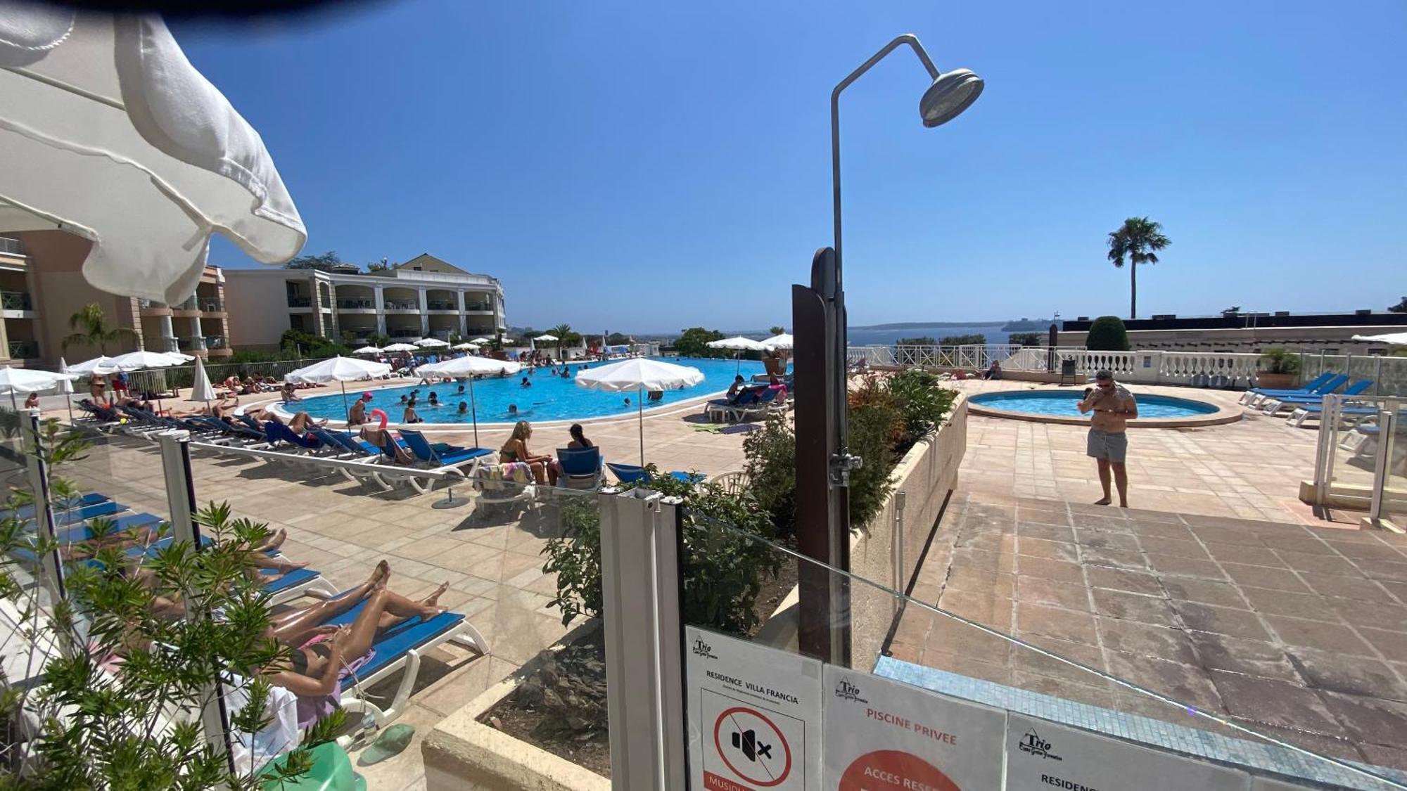 Cannes, Magnifique T2 Vue Mer, Piscine, Garage *