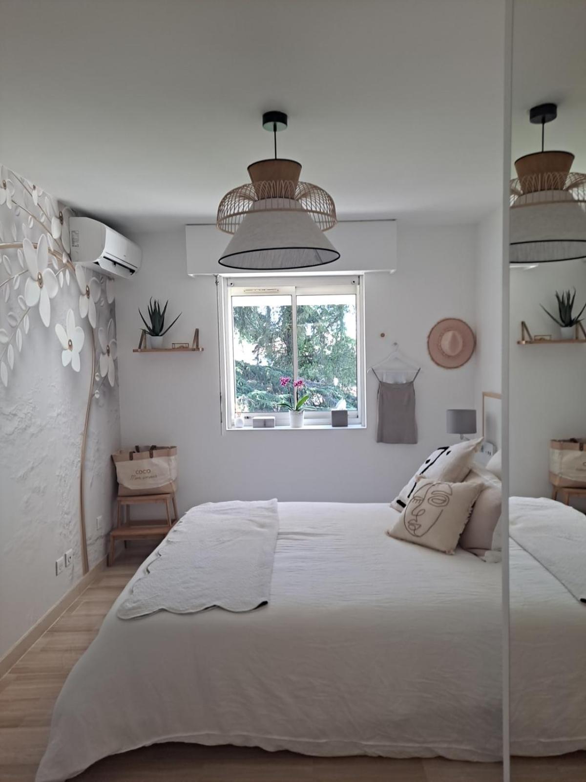 Holiday home Henri Camille Real Estate -beautiful One Bedroom Swimming Pool And Parking