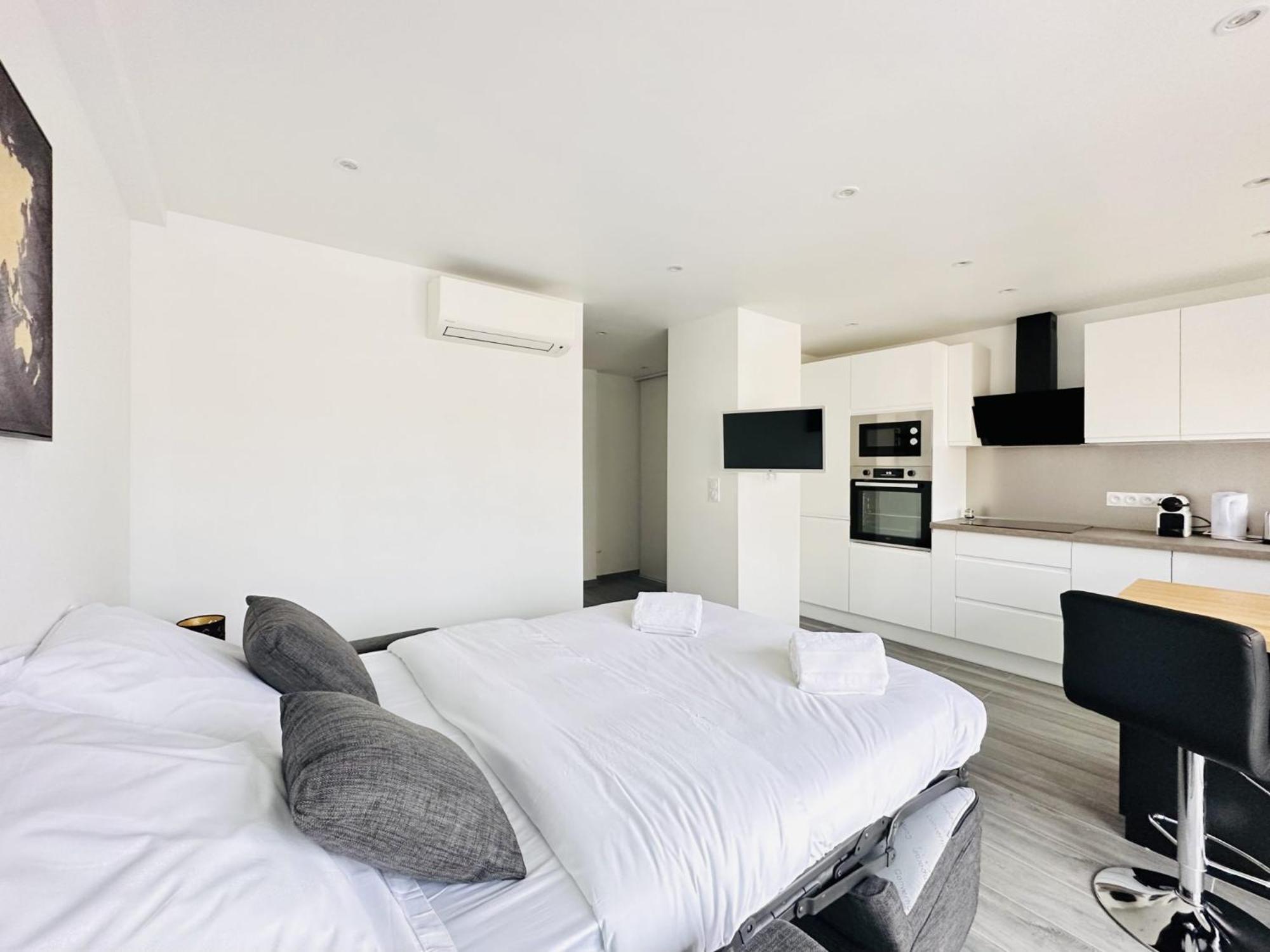Apartment Le Royal Carnot - - Centre Terrasse