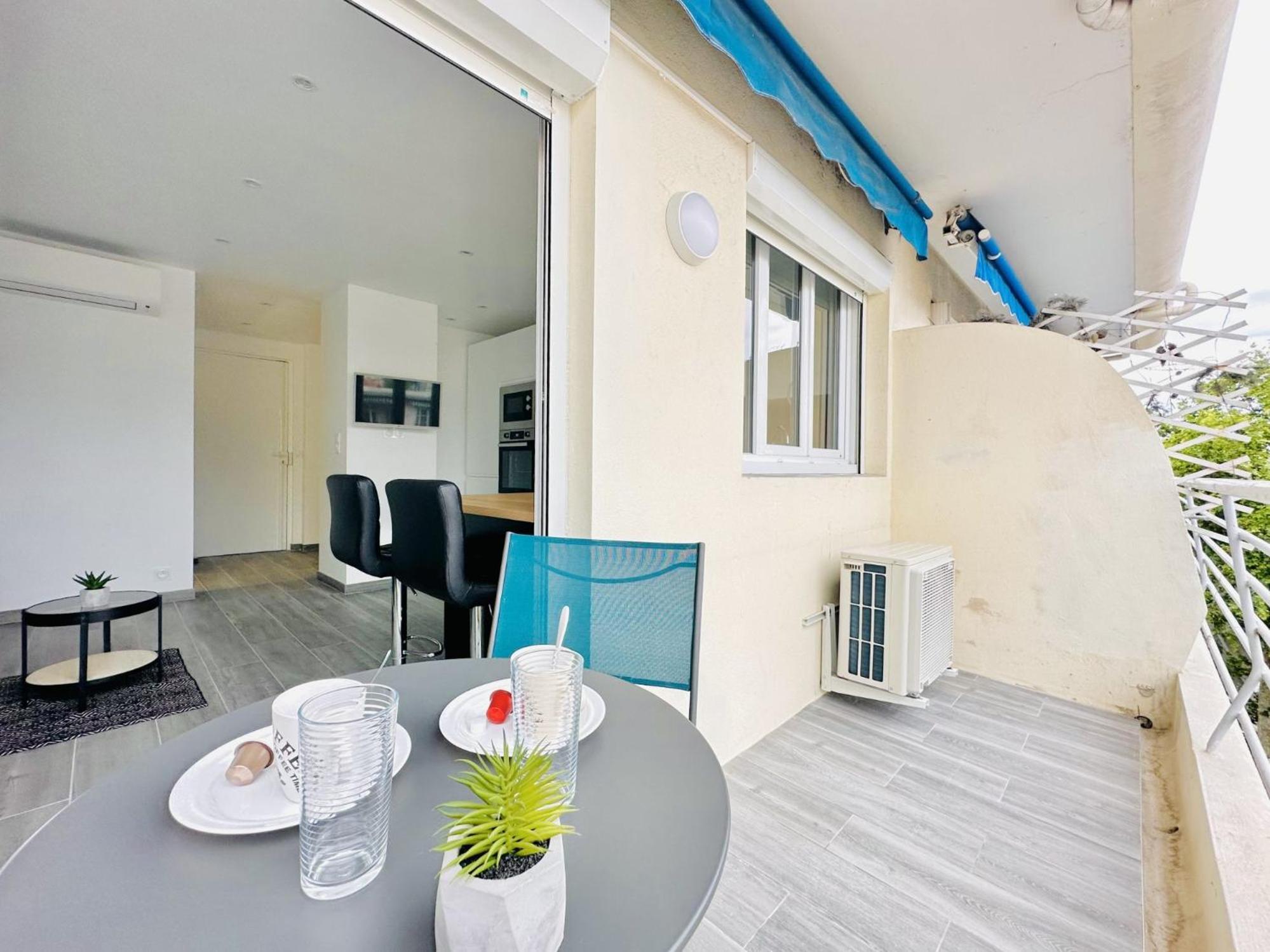 Apartment Le Royal Carnot - - Centre Terrasse Cannes