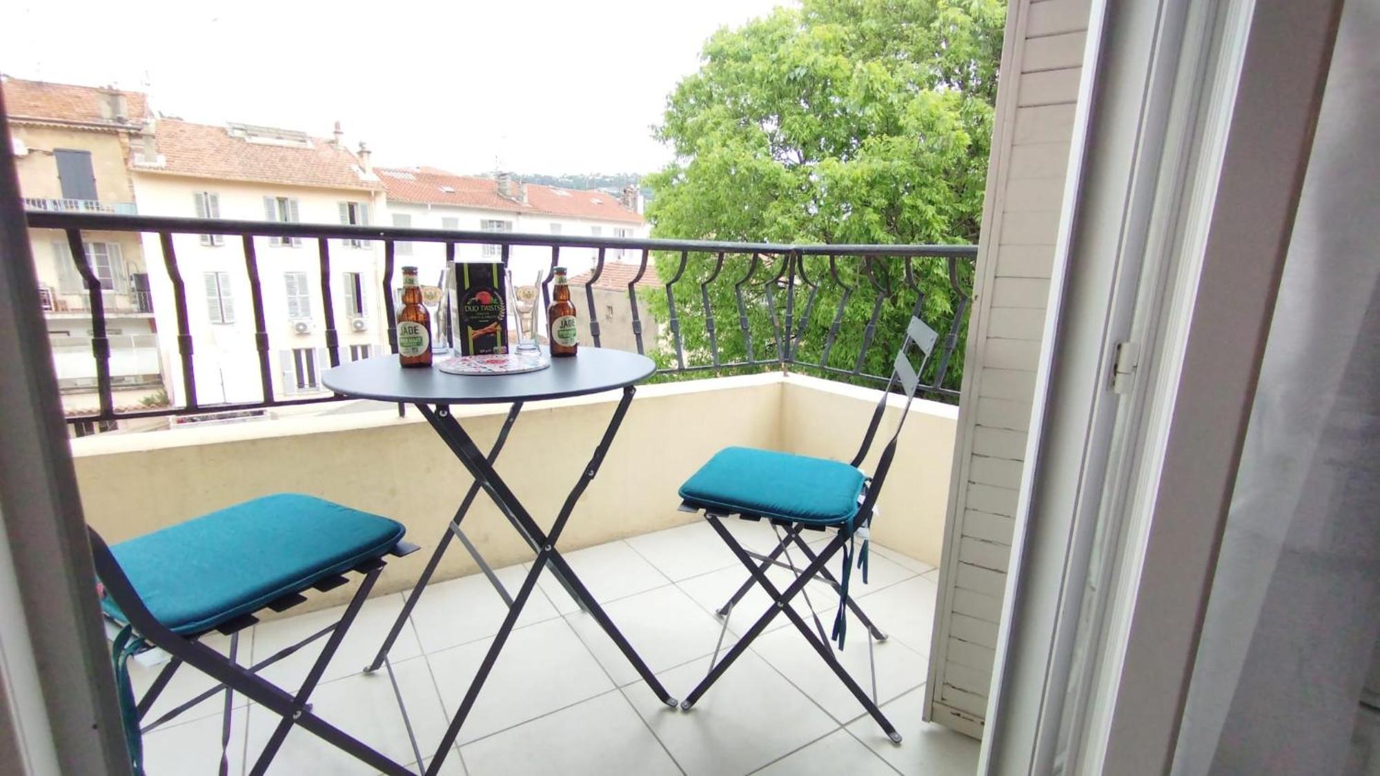 20' A Pieds Palais Wifi Cannes