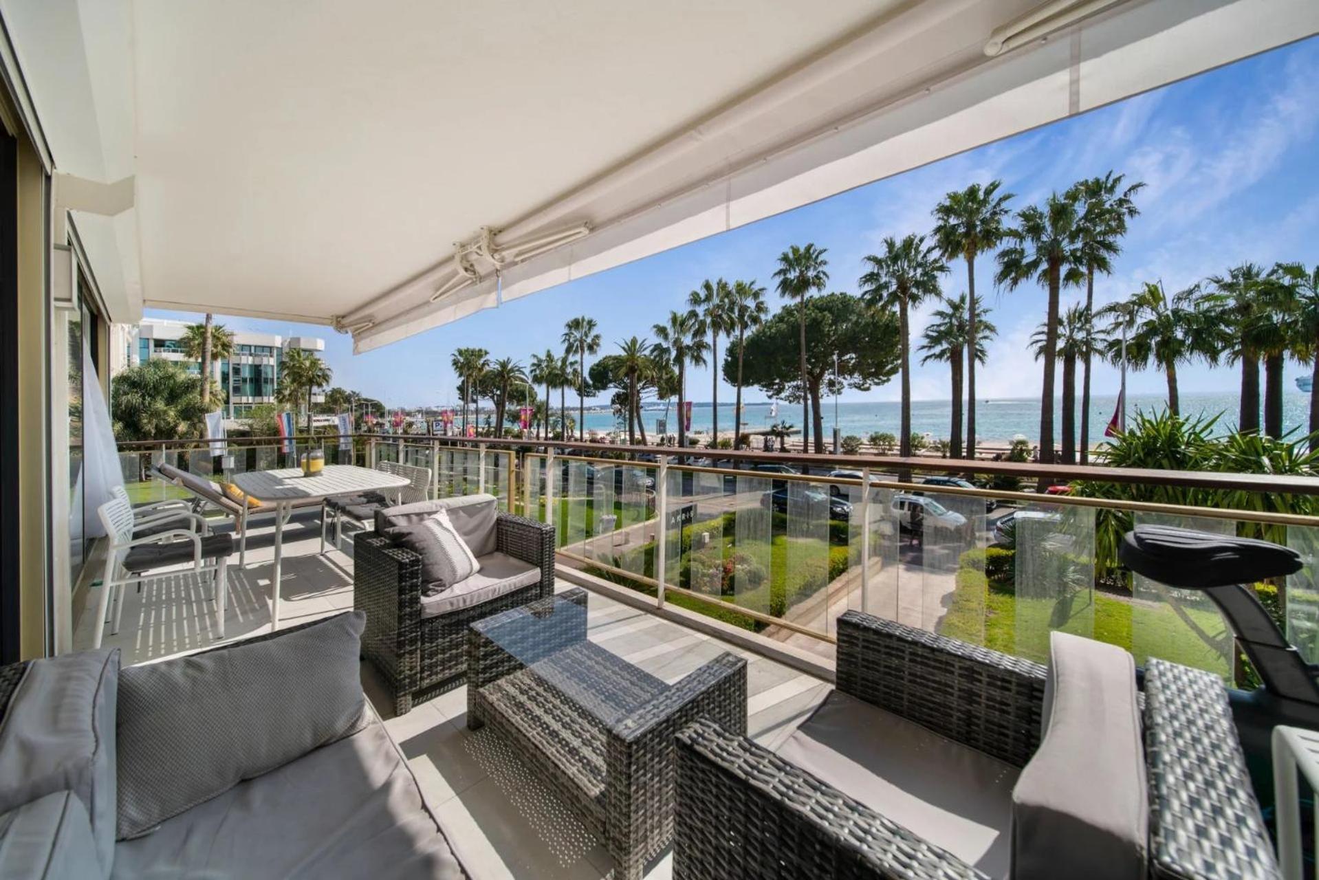 Ref 1337 - Croisette - Vue Cannes