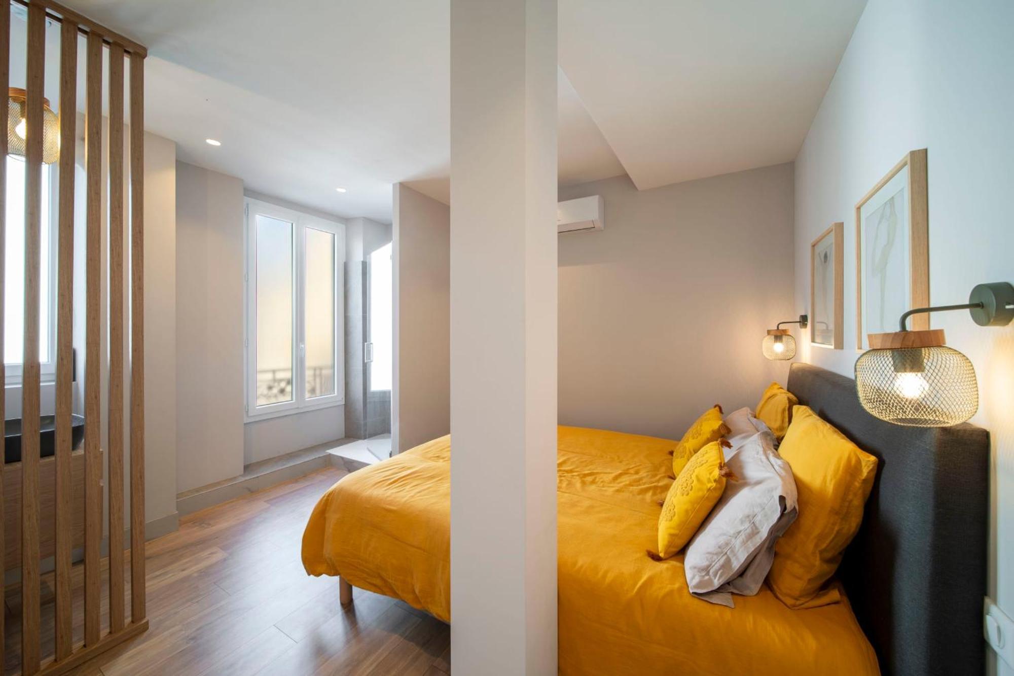 Ref 1943 - Centre - For Rent