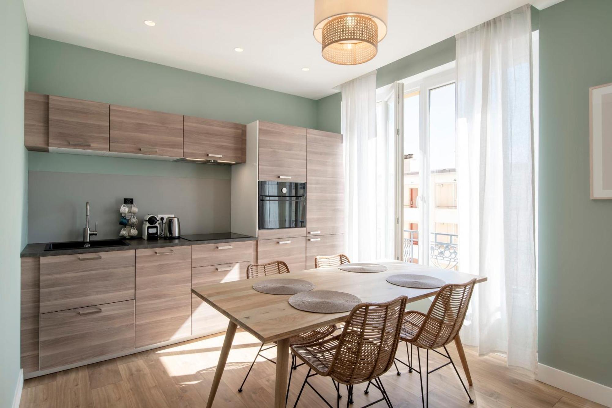 Ref 1943 - Centre - For Rent Apartment Cannes