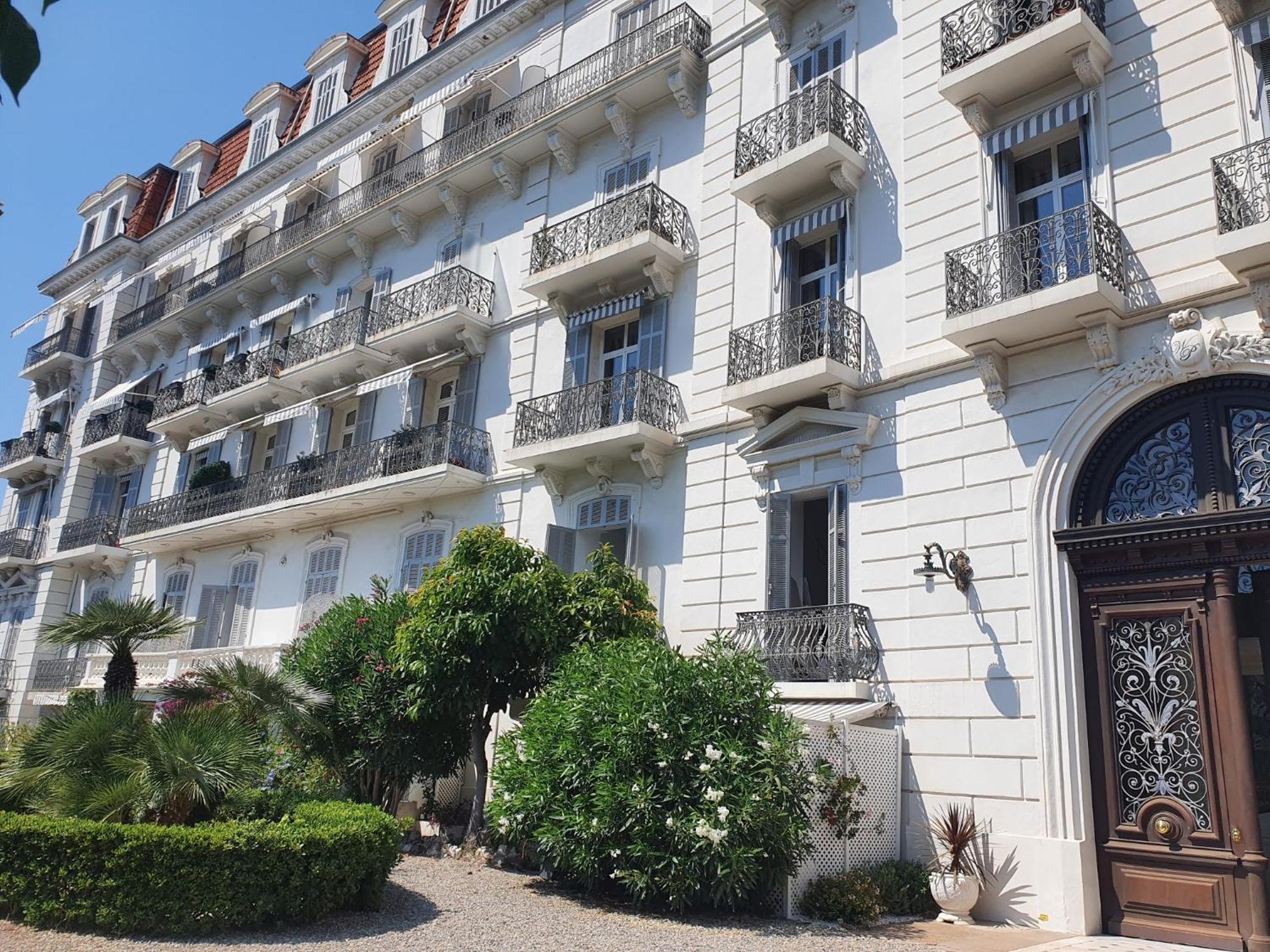 Californie, Winter Palace, A 2 Pas De La Rue D'antibes Et Des Plages De La Croisette Apartamento