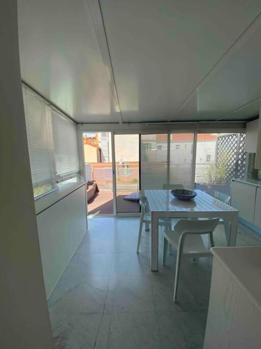 Apartment Lumineux Terrasse 2p Cannes