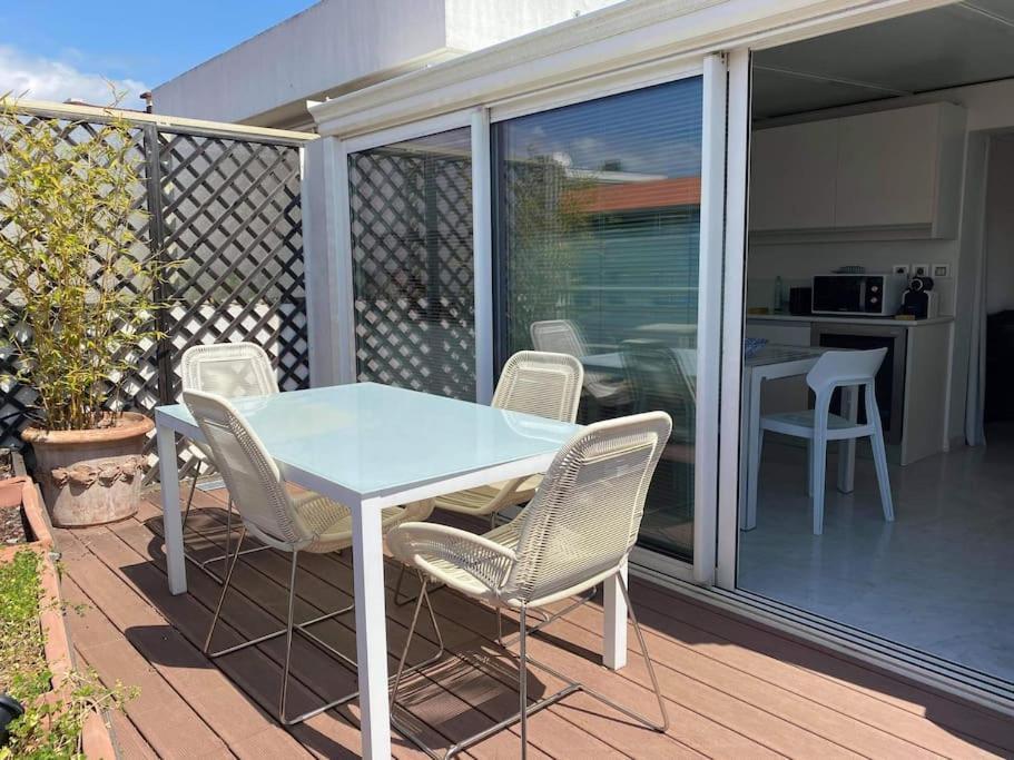 Apartment Lumineux Terrasse 2p *