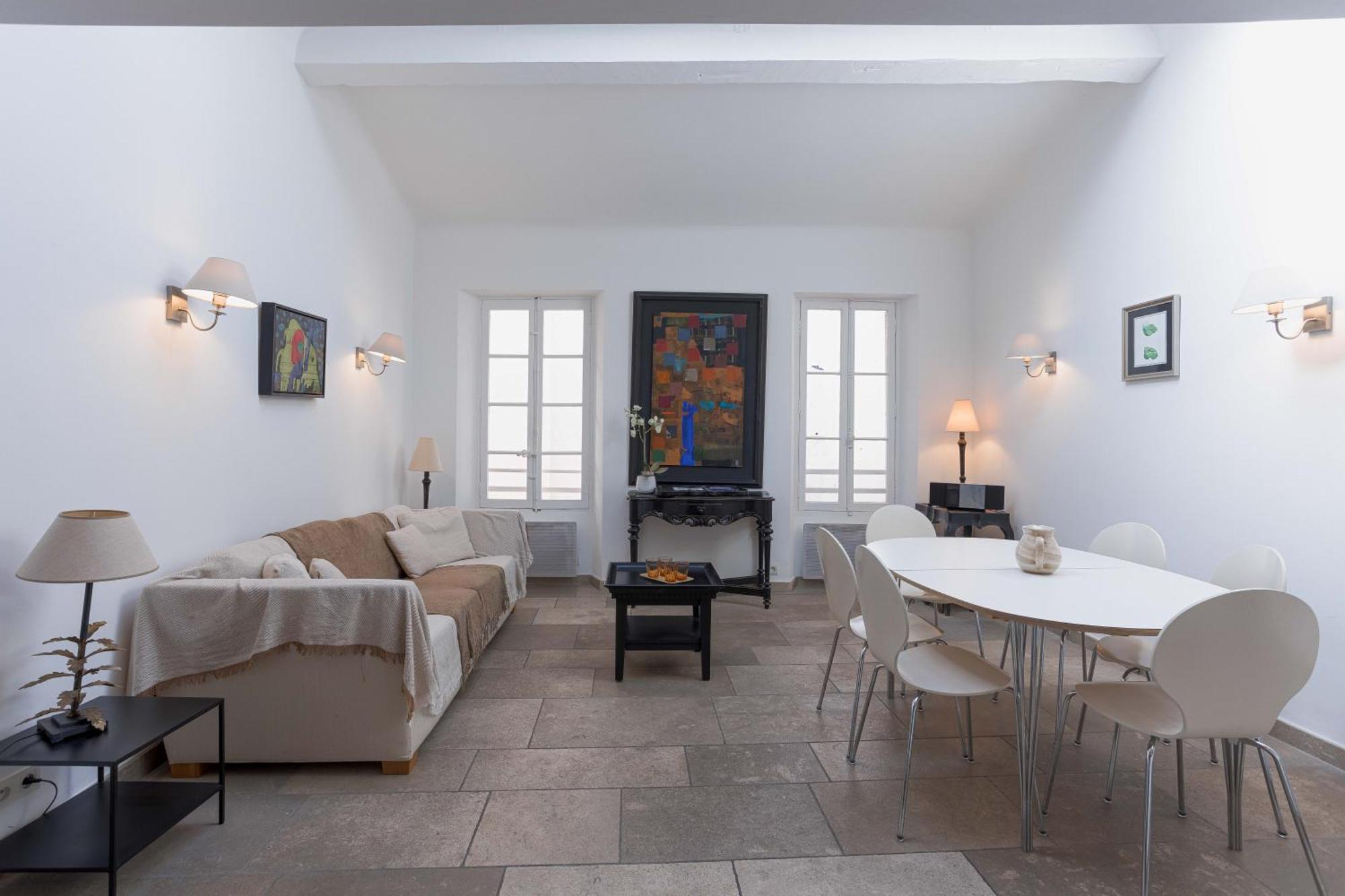 Maison Julia- Triplex Avec Rooftop Terrasse Vue Sur Et Cathedrale, 10 Mins A Pieds Du Palais Et Plages Cannes