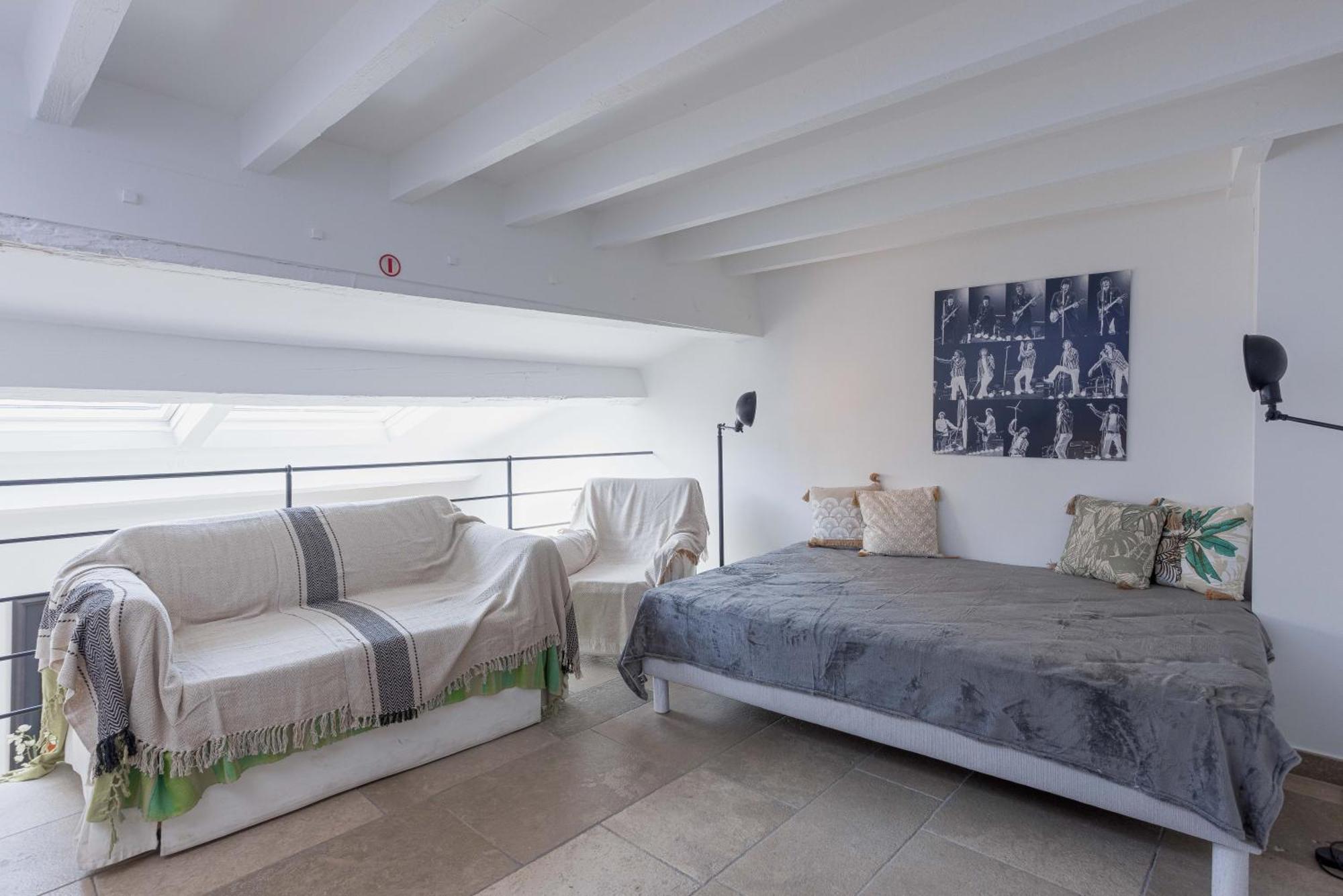 Maison Julia- Triplex Avec Rooftop Terrasse Vue Sur Et Cathedrale, 10 Mins A Pieds Du Palais Et Plages * Cannes