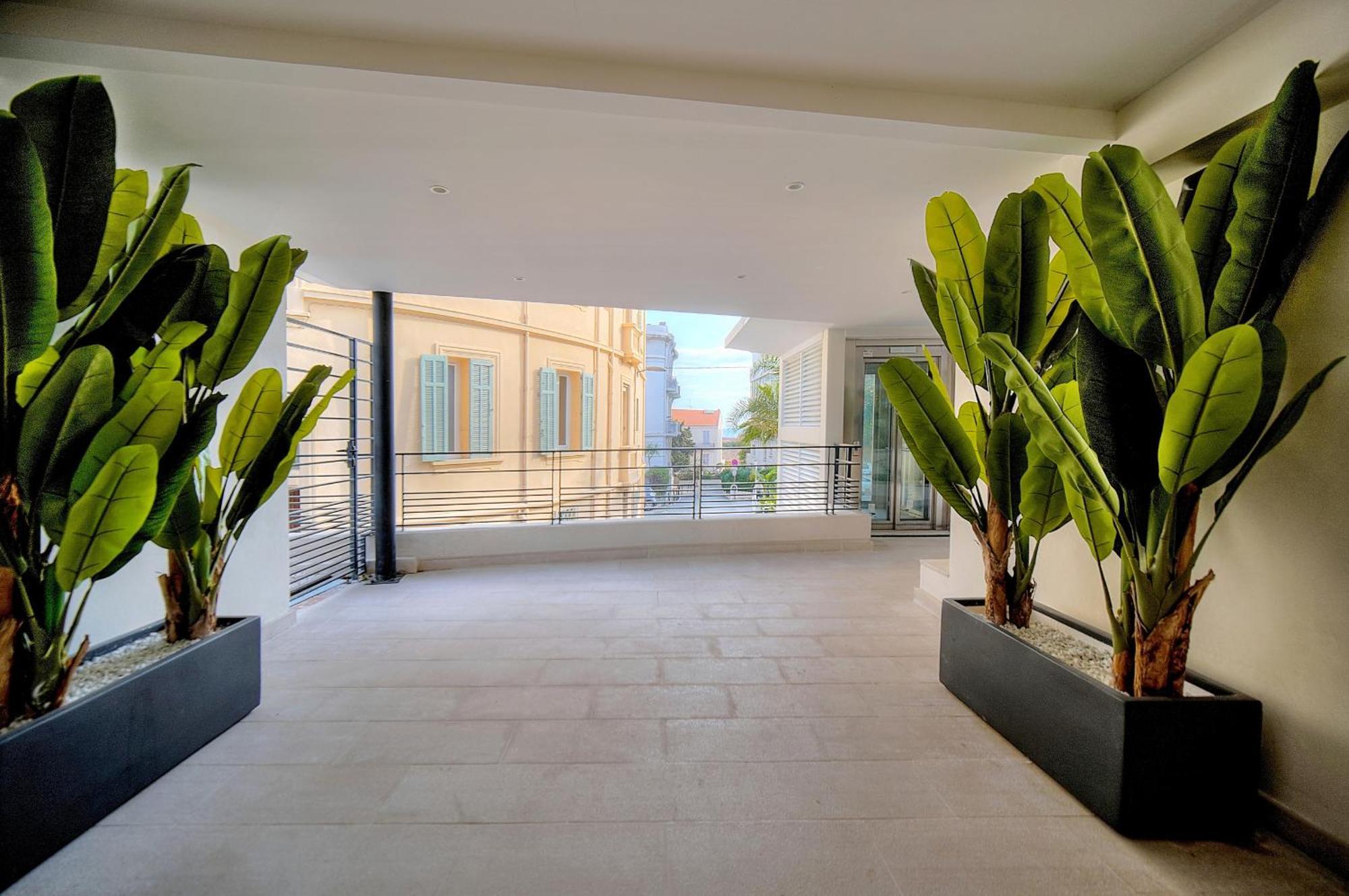 Spacieux Et Confortable 2 Pieces A1b259 Appartement Cannes