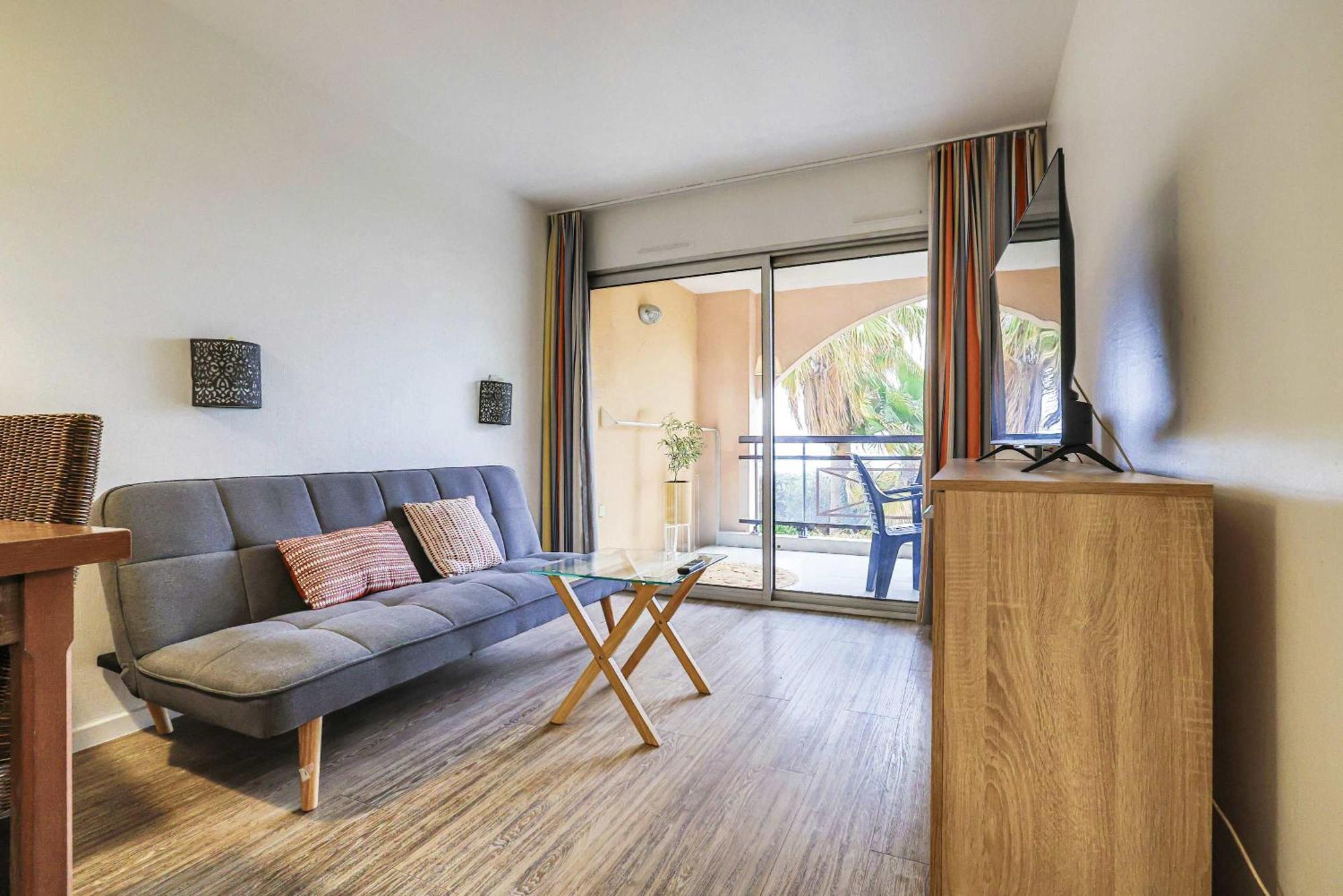 Le 199c - Lumineux Vue & Piscine Cannes