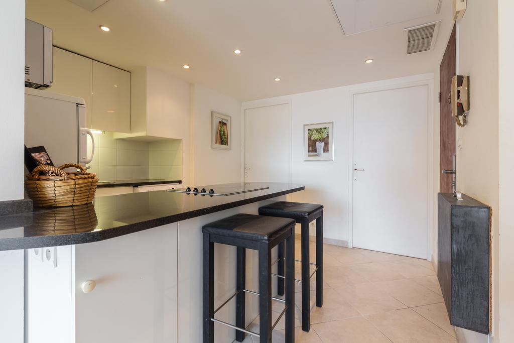Modern 3 Bedroom, 3 Bathroom Near Old Town Walking Distance To Palais 330