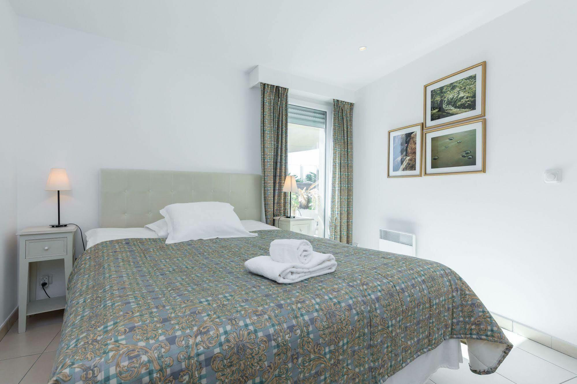 Apartment Superb Penthouse In Centre Of Stunning Views Air-conditioning Internet Near The Palais 532 *