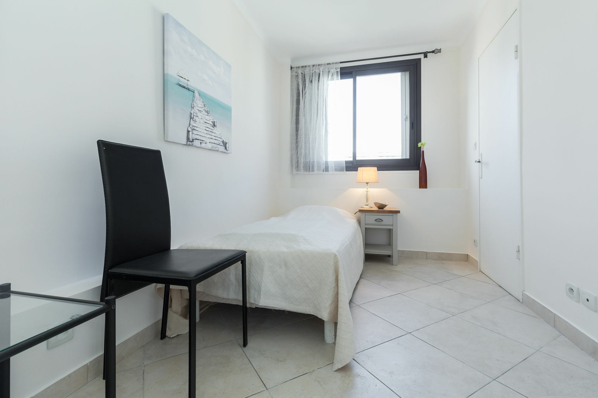 Modern 3 Bedroom, 3 Bathroom Near Old Town Walking Distance To Palais 330 Cannes