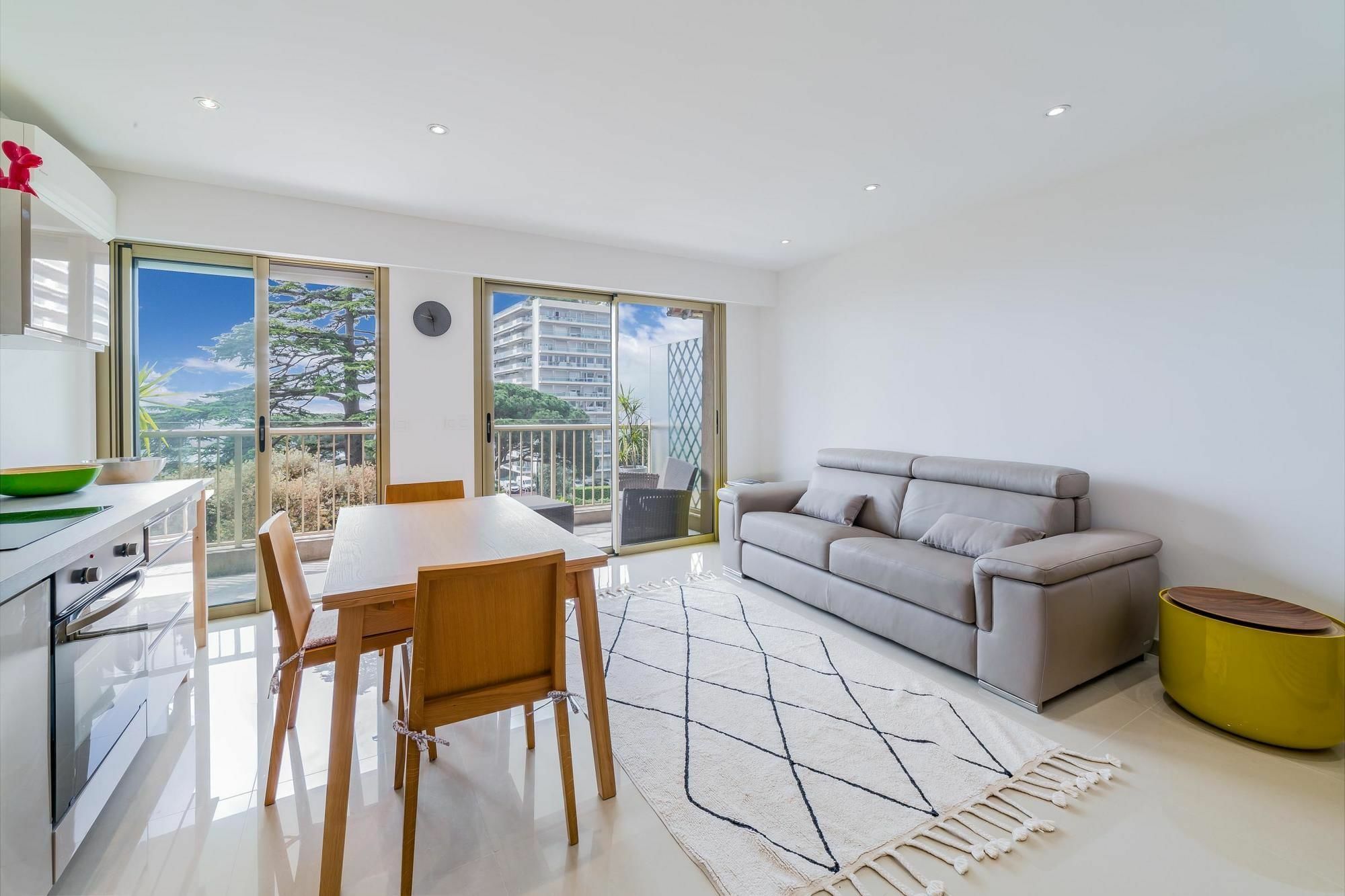 Apartment Le Corsaire 0