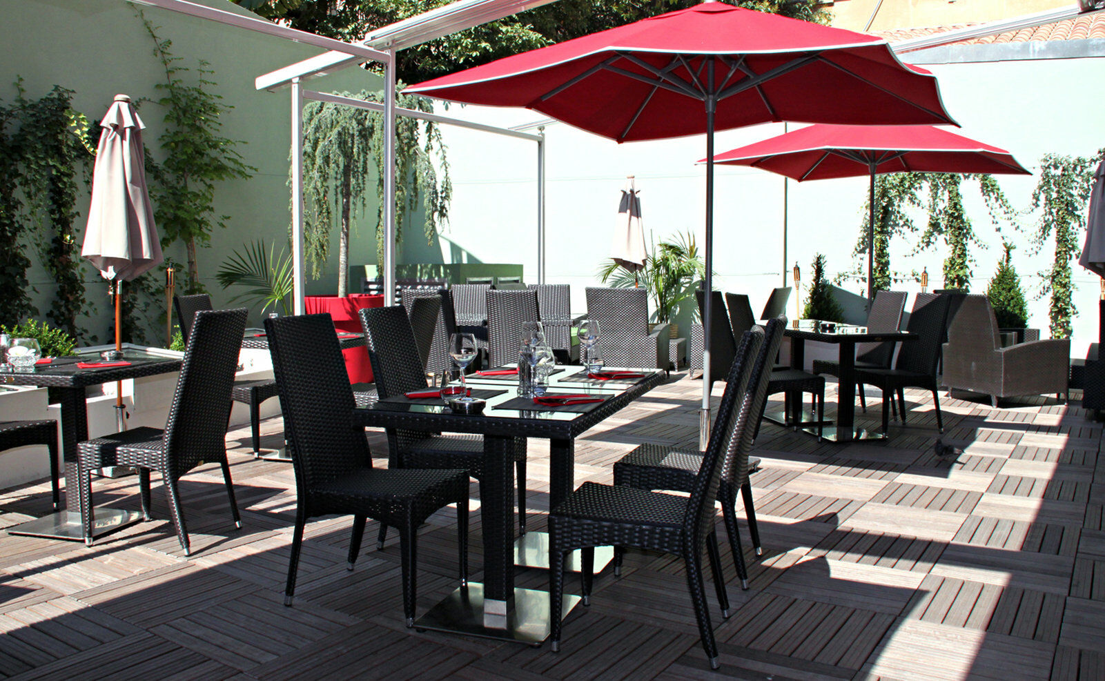 Hotel Montaigne &