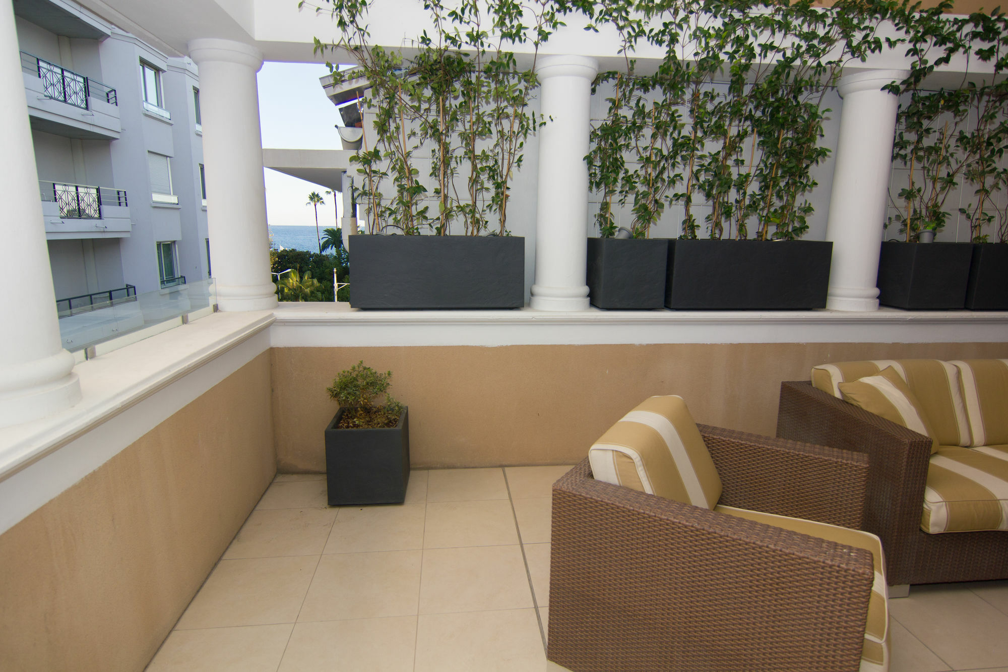 Aparthotel D'estelle Cannes
