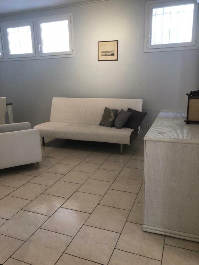Au Coeur De Forville Cannes