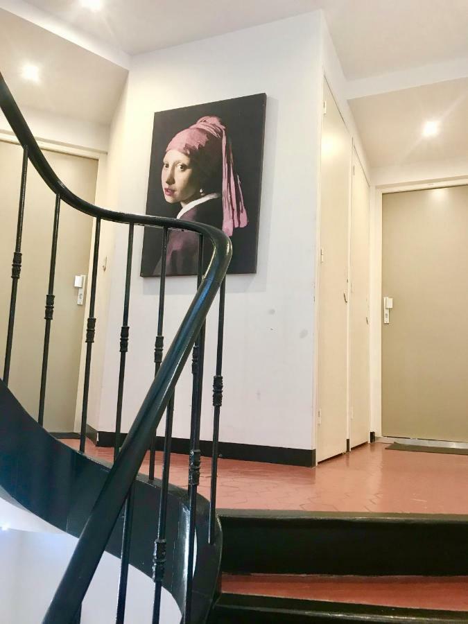 9 Calmette Apartment *