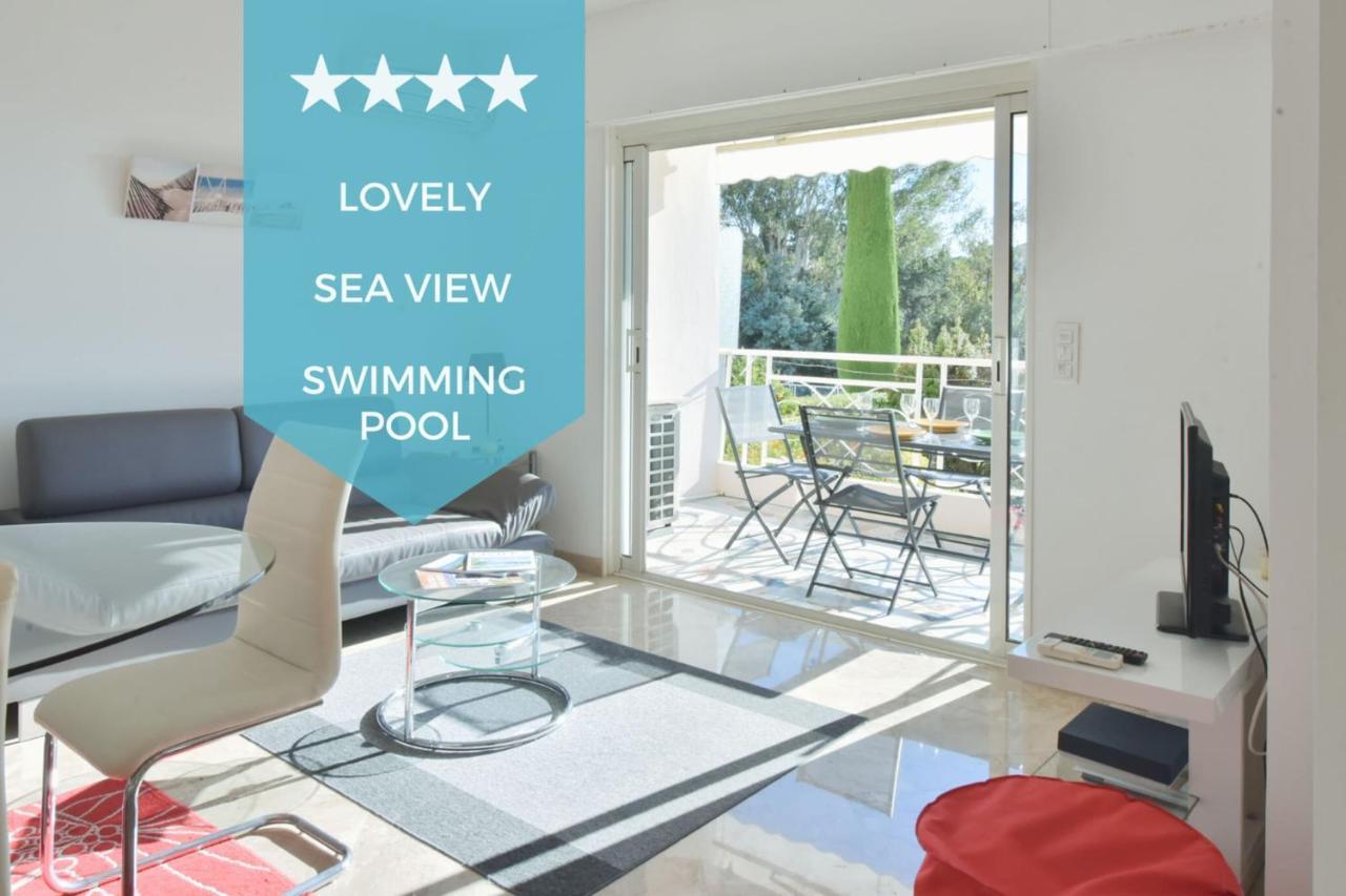 Kikiloue Terrasse Vue Résidence De Standing Piscine * Cannes