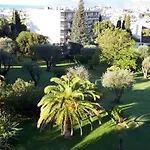 Apartment In A Residence With Swimming Pool Wifi