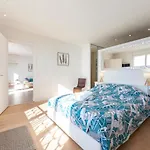 Appartement 3 Chambres 125 M2 Avec Vue Exceptionnelle Face A La Mer