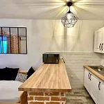 Lion\'S Room - 2 Minute Walk From Palais Des Festivals And Beaches