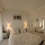 Cannes Cannes Serie , Central Beau 2 Pieces 50 M2 Plus Terrasse A 12 Min Plages Et Palais
