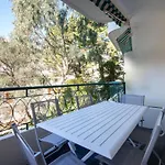 Appartement Calme Et Confortable -Terrasse- Cannes