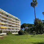 Appartement Vue Sur Mer, Proche Croisette